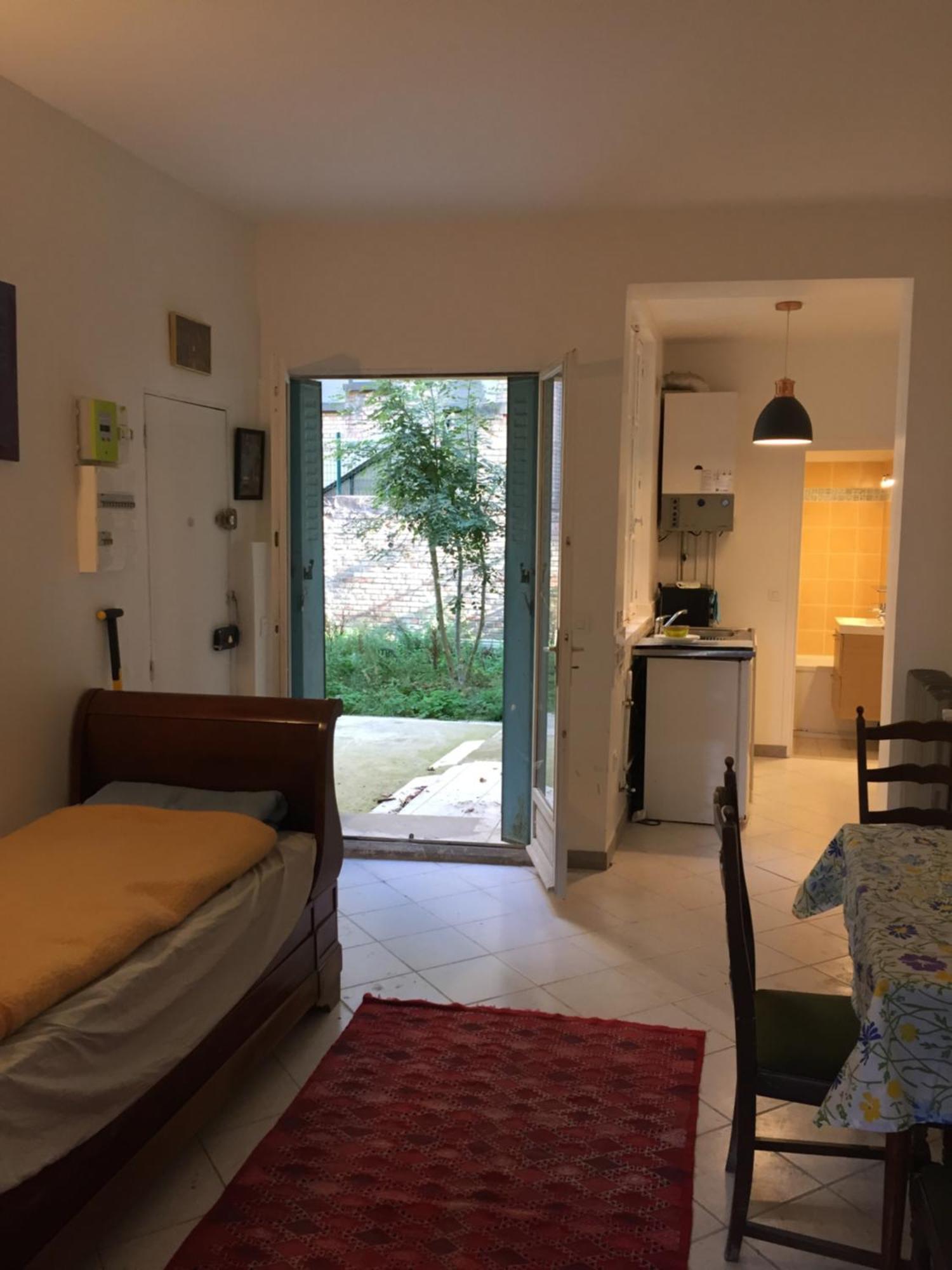 Proche Du Chateau De Versaillles Une Chambre Avec Jardin Versailles Extérieur photo